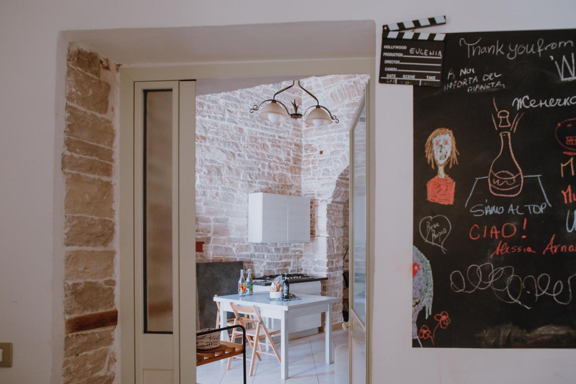 Genius Loci Apartment Sannicandro di Bari Exterior foto